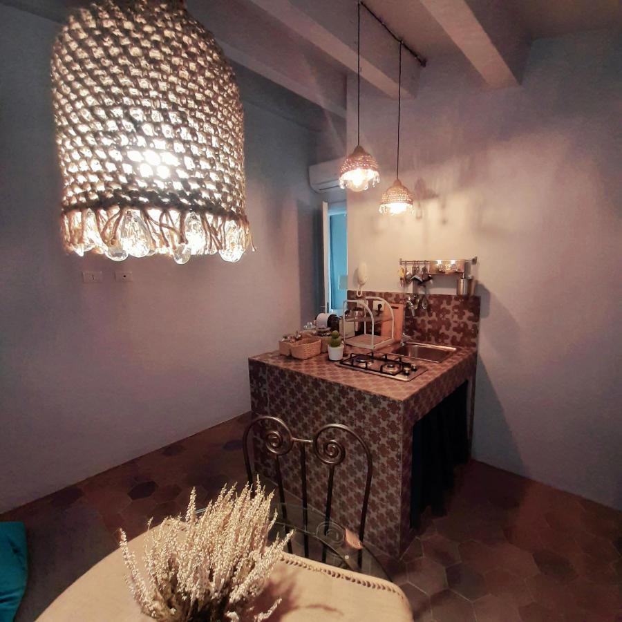 Acquarello Villa Syracuse Room photo
